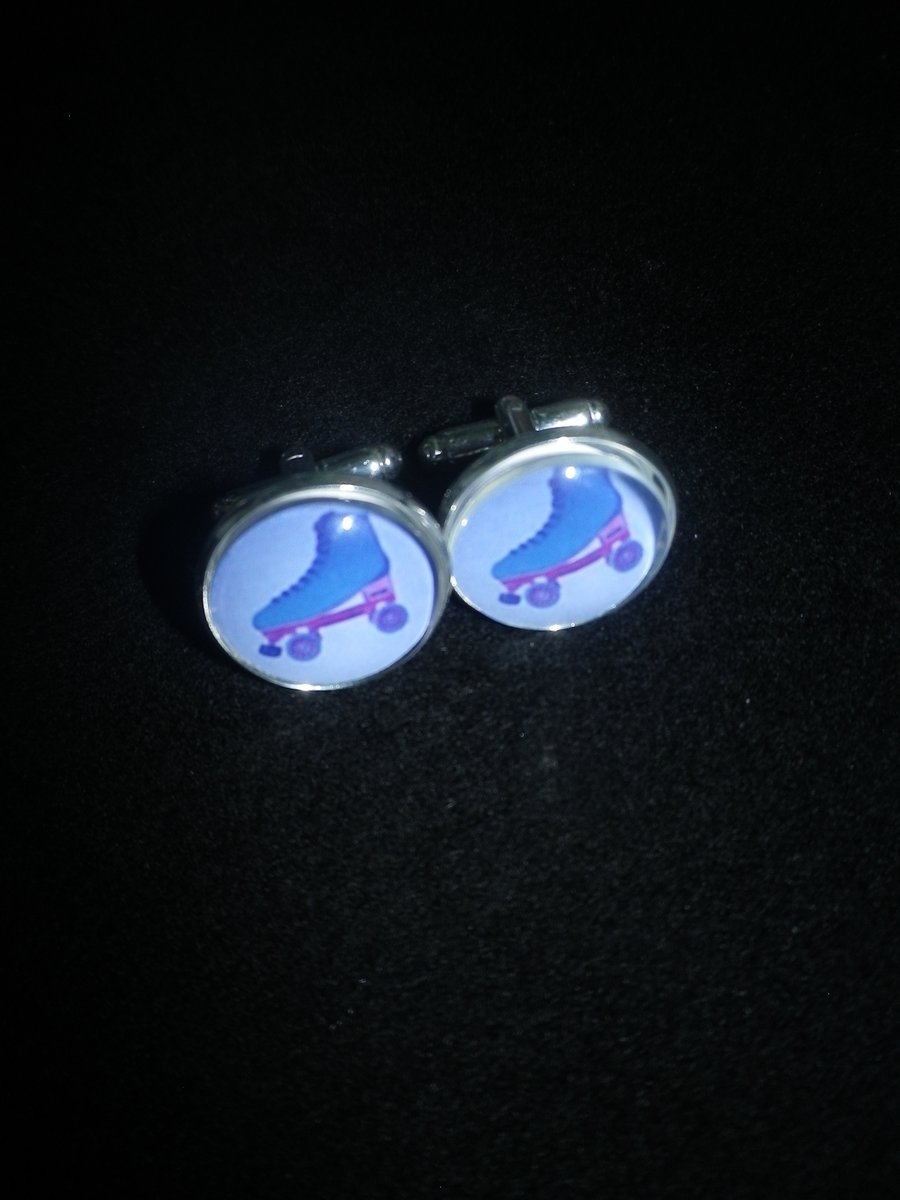 Blue skates cufflinks, great image, matching tie clip available, lovely present