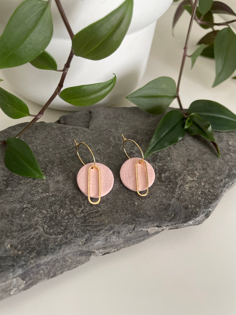 Pale pink and brass polymer clay earrings 