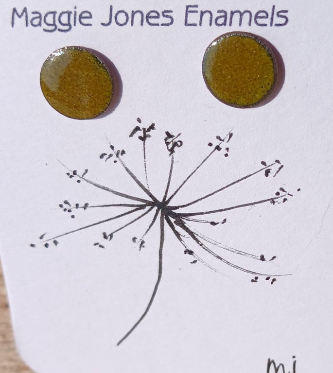 Round stud earrings - 9mm - Enamelled with sterling silver post - OLIVE GREEN