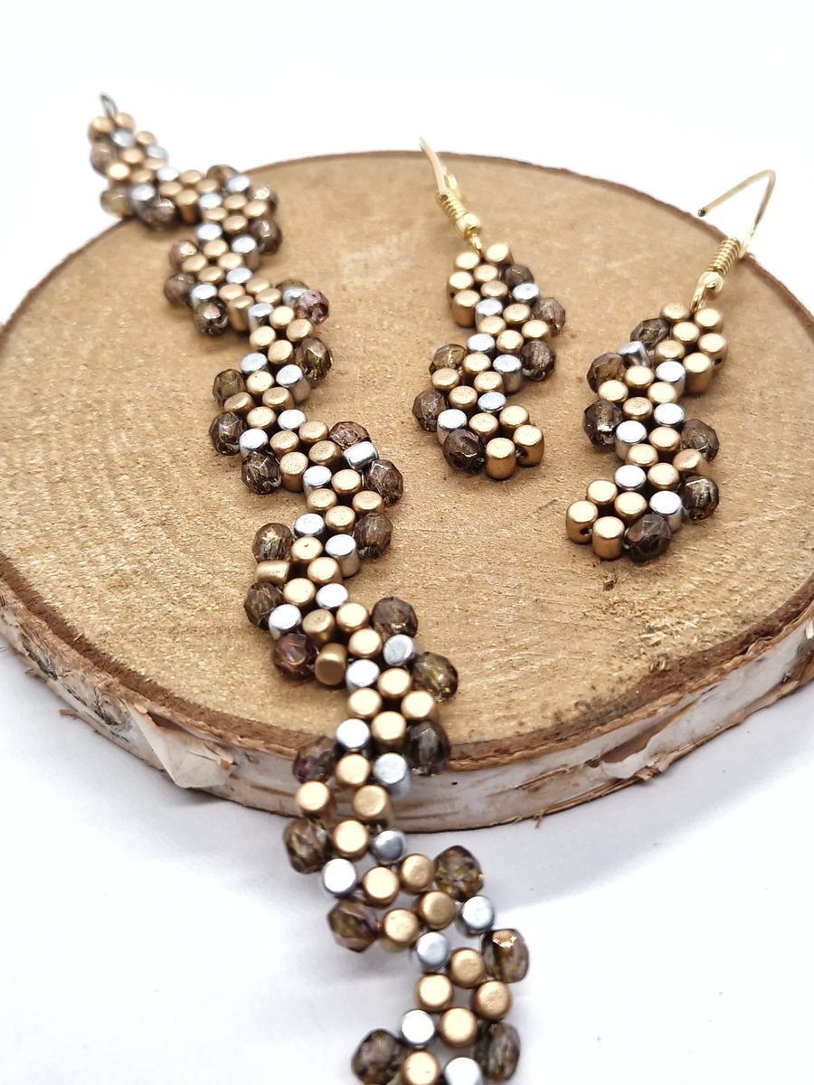 Gold silver and bronze wavy pebble bracelet and earrings set