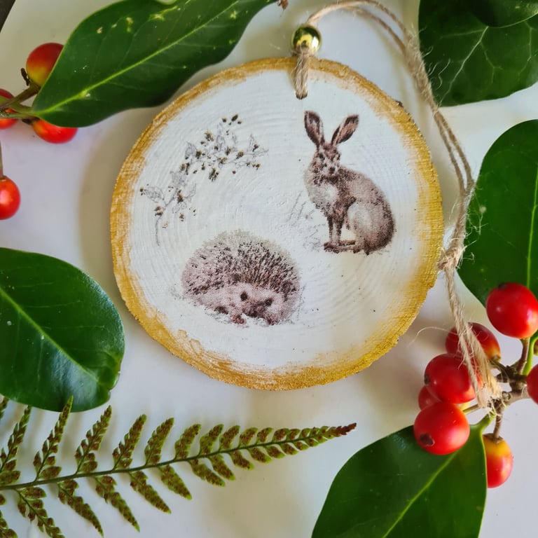 Christmas autumn woodland hedgehog rabbit wood slice hanging decoration