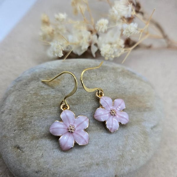 handmade hypoallergenic gold plated earrings with light pink sakura blossom 