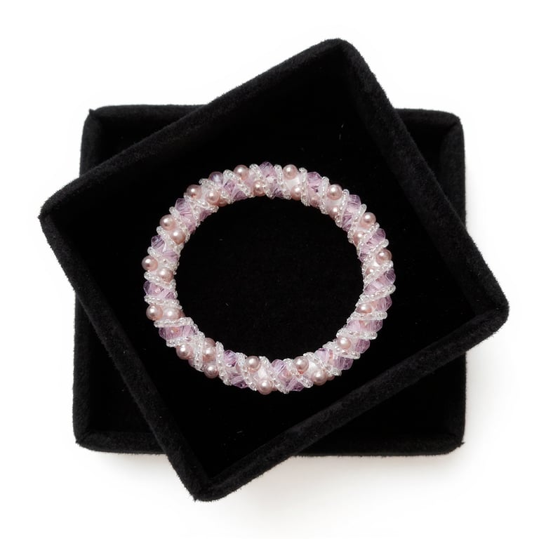 Elegant Swarovski Pearl & Crystal Beaded Bracelet