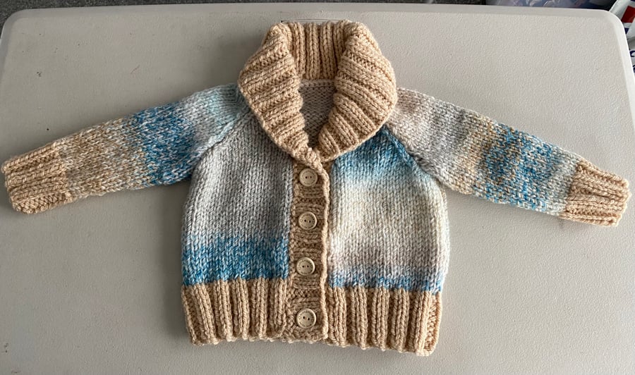 Chunky Hand Knitted Cardigan (Chest 20”)