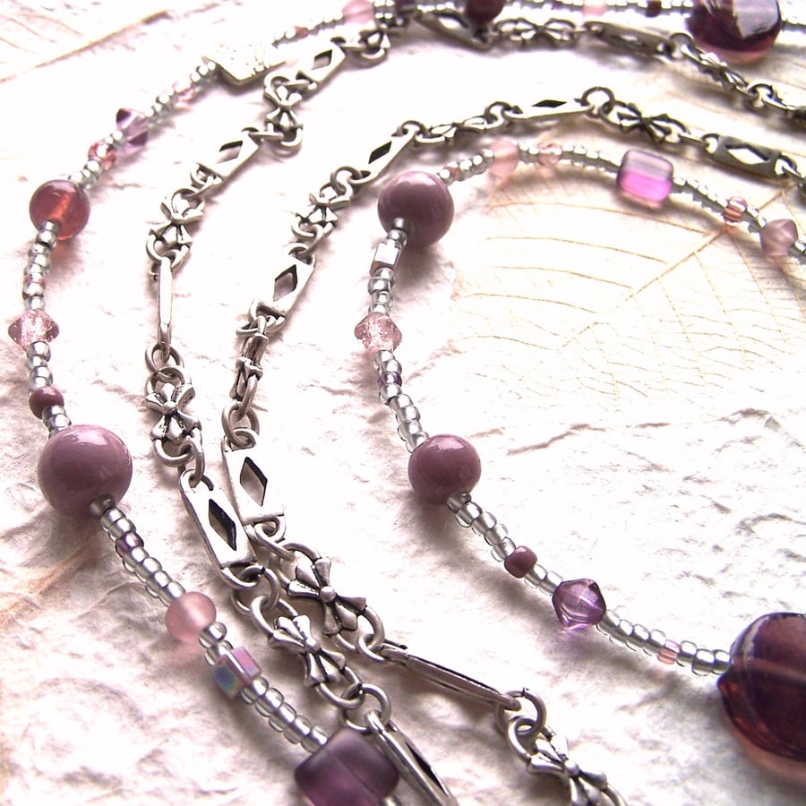 Lilac and Silver Vintage Style Necklace