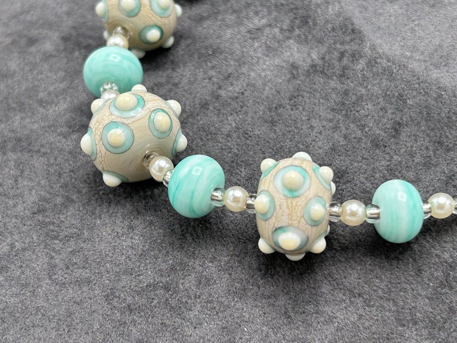 mint green and cream bumpy lampwork glass beaded necklace