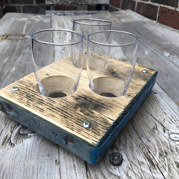 Beer Cider Flight Drink Tasting Board Reclaimed Scaffolding Craft Beer THE THOMP
