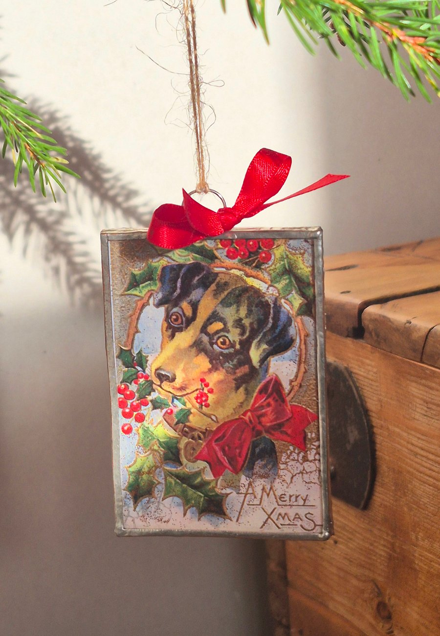 Unique retro glass Christmas decoration 