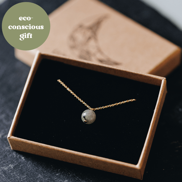 Labradorite Crystal Necklace, Ethical Crystal Jewellery, Minimal Necklace