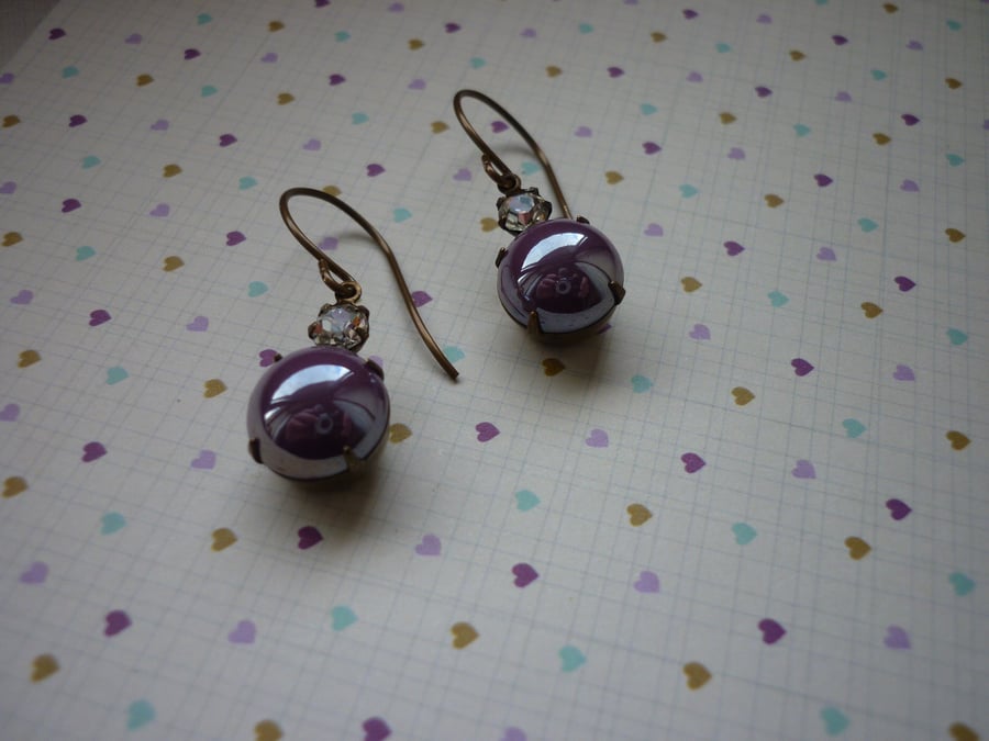 PLUM ORCHID & CRYSTAL PATINA BRASS EARRINGS.  1021