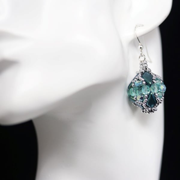 Beaded Bead Earrings in Green and Silver