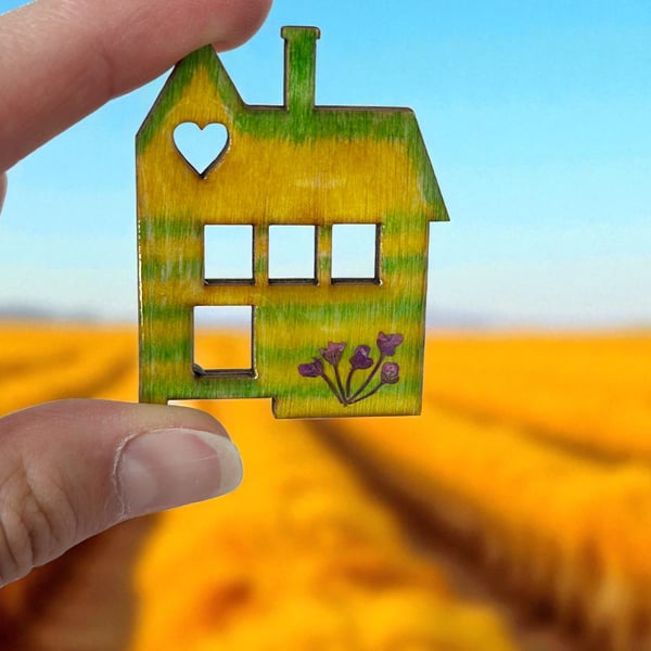 Beach house - Handmade wooden brooch - Mini Cottage Pin resin jewellery
