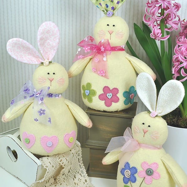 PDF - Honey Bunnies Felt Pattern - Easter Decorations