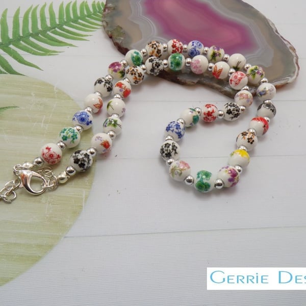  Lovely Ceramic Printed Mixed Colour Beads Necklace