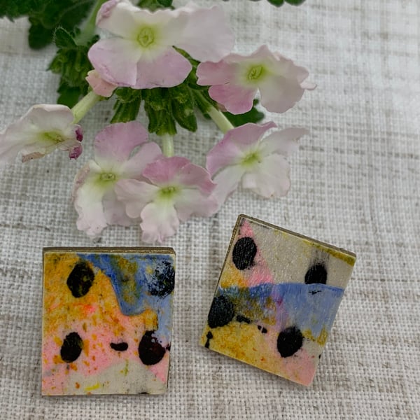 Stainless steel post earrings 