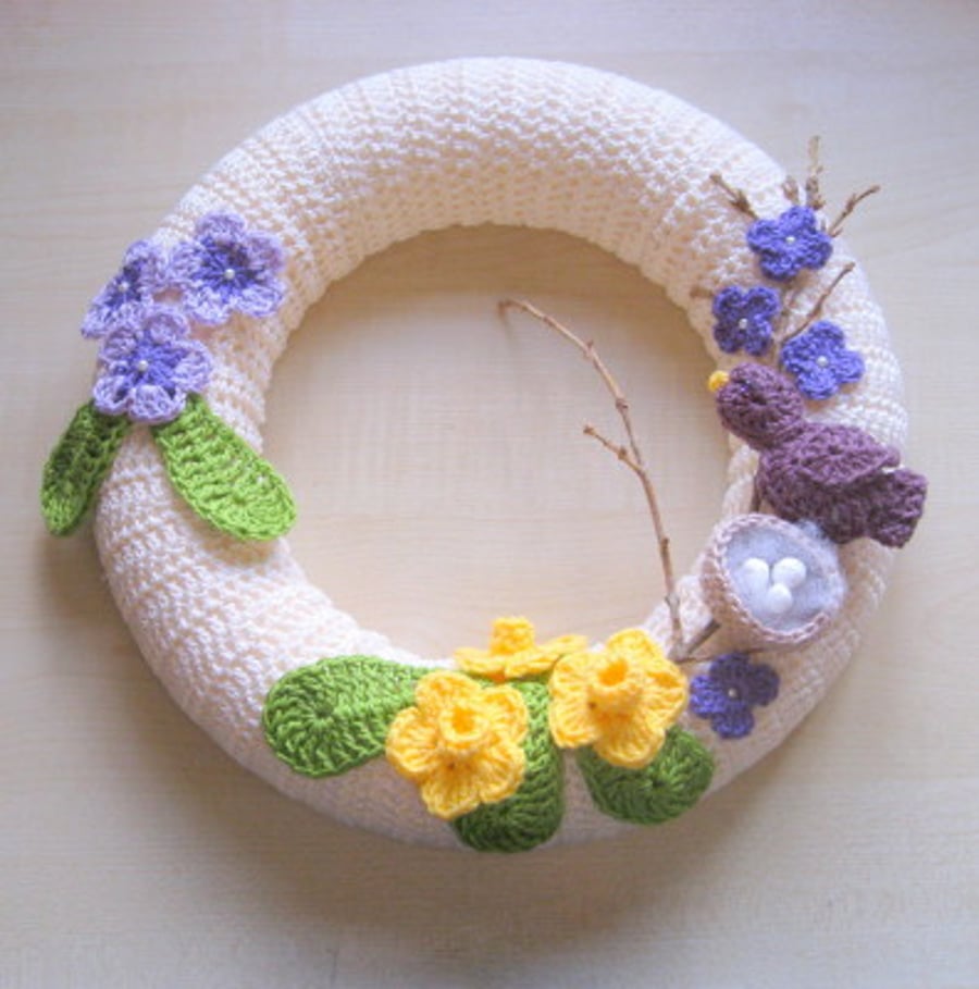 Crochet wreath. Spring wreath pattern. Photo tutorial. PDF pattern. 