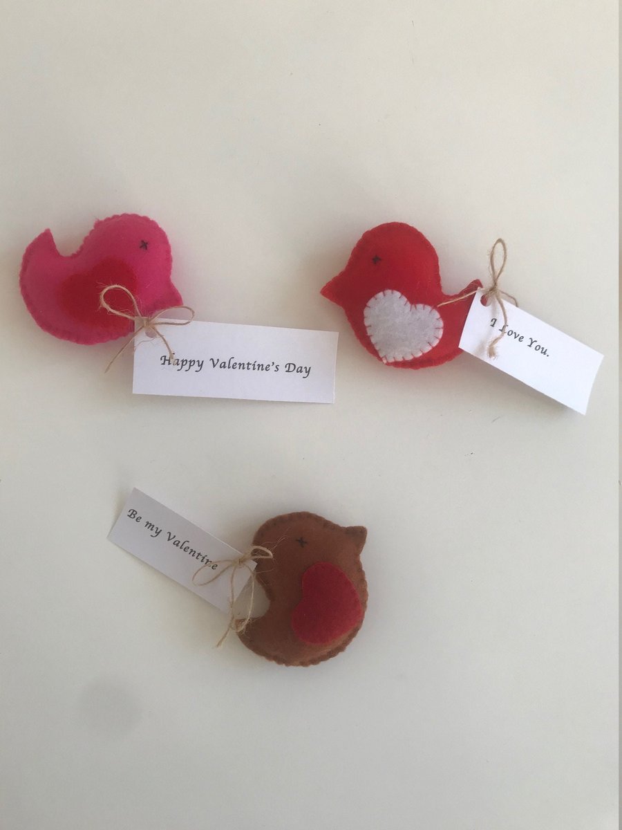 Valentines Bird Messages, Valentines Post Messages, Love Bird Messenger, Love Me