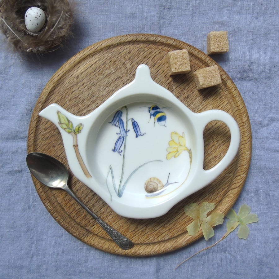 Teabag Tidy, spring flowers and bee design