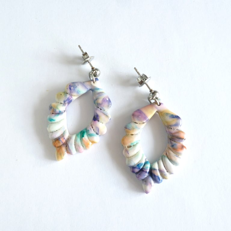 Scalloped Oval Polymer Clay Earrings, Cream Lilac & Peach Pastel Hoops