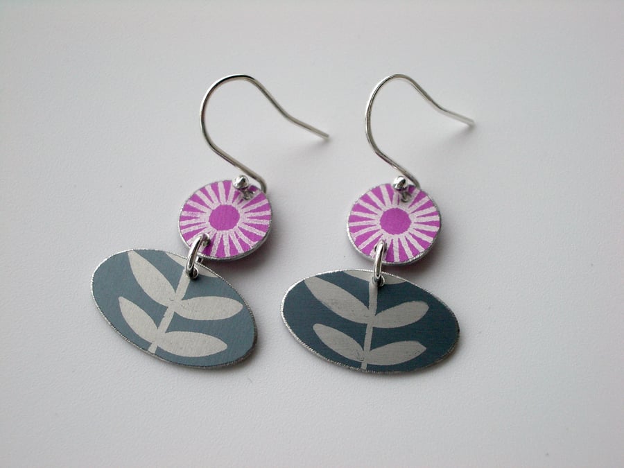 Folk art flower earrings in pink and grey
