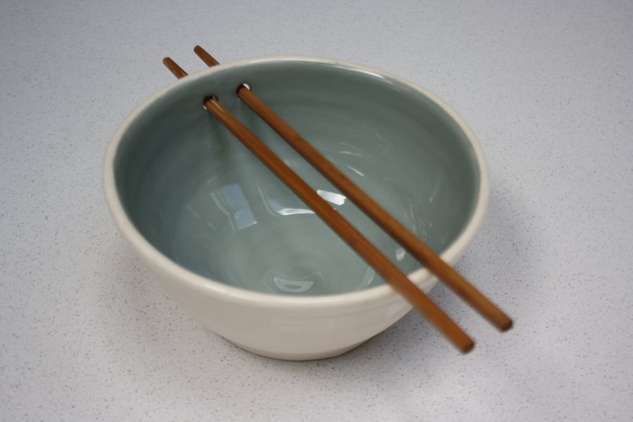 Noodle & rice bowl with grey interior and chopstick holes