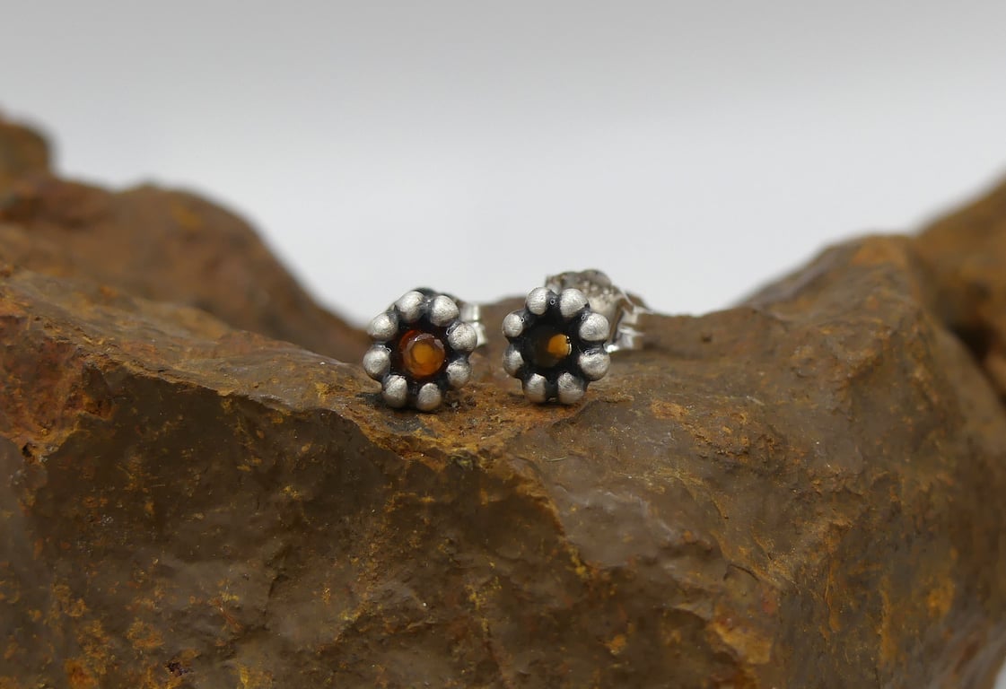Recycled Sterling Silver Flower Stud Earrings with Carnelian Gemstones.