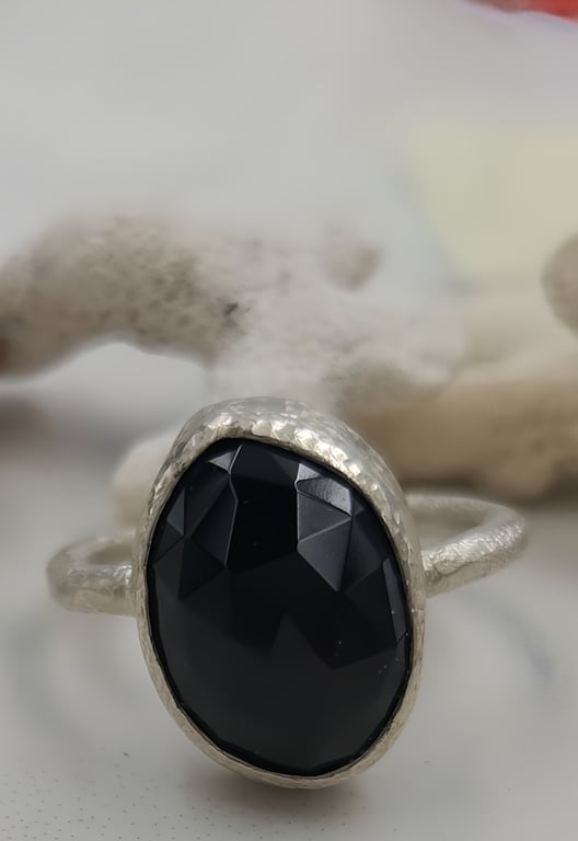Black Spinel Silver Ring - Size l