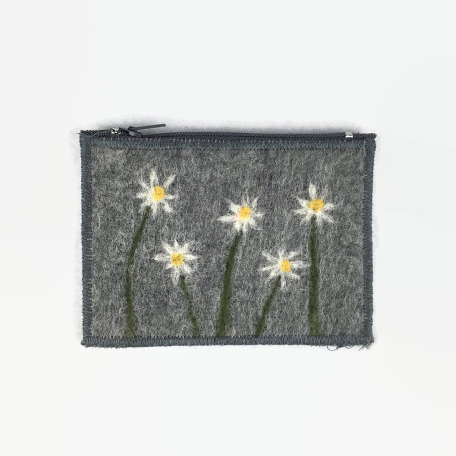 Felt coin purse in grey with daisy design