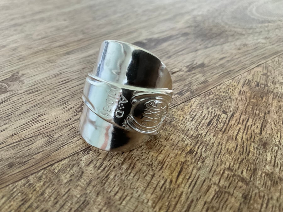 VINTAGE CUTLERY - SPOON RING - LONDON 1934 - SIZE N