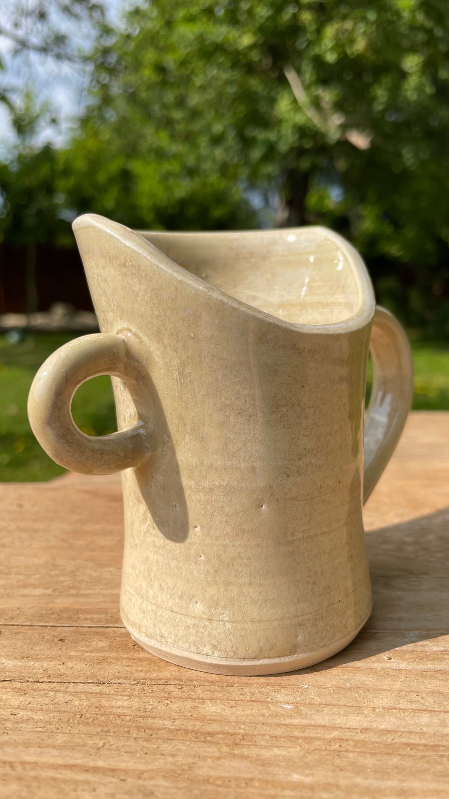 MadeWithMud DigniTEA Side Loop with Cut out (nose) Mug