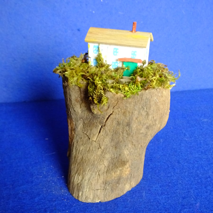 Pretty handpainte clifftop cottage scene made from chunk of Cornish driftwood  