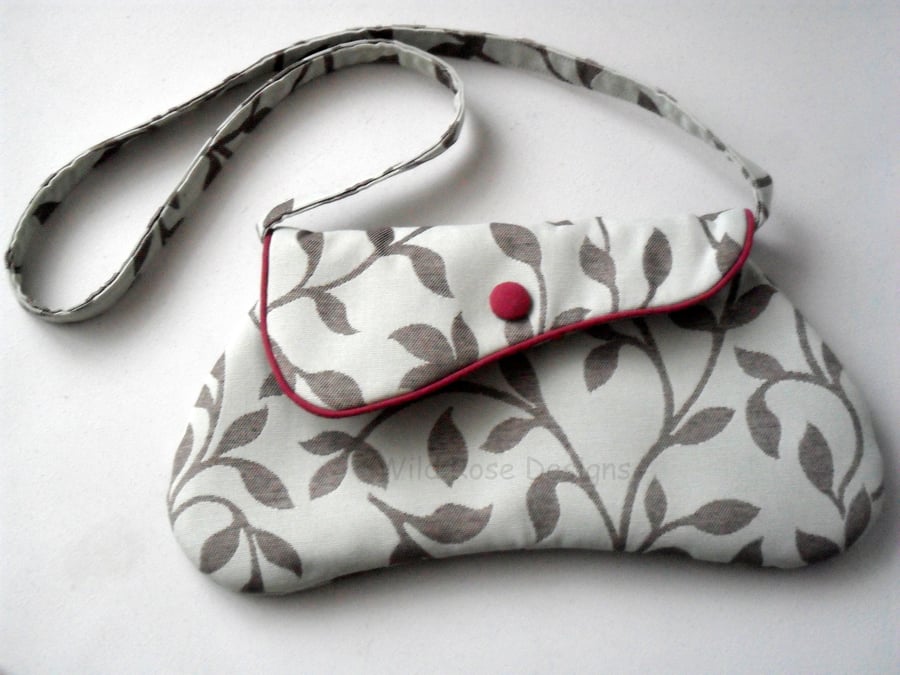 Shoulder bag in green - Sale item, final reduction!