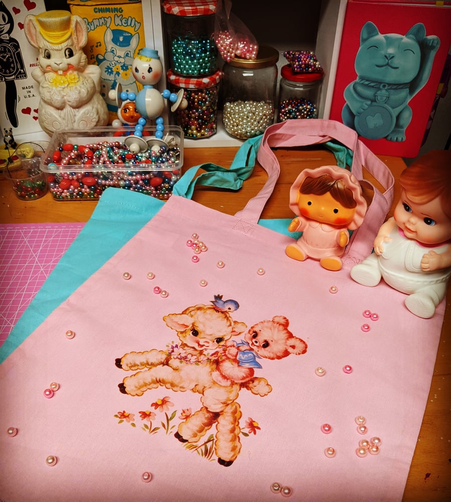 Cute Vintage decal tote bags