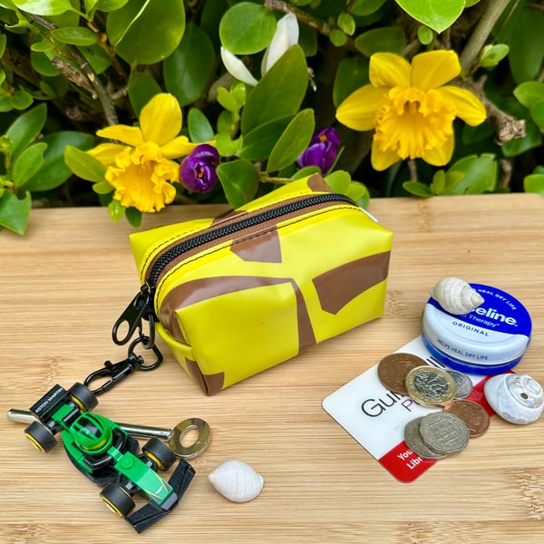 Giraffe -  Repurposed Chunky Keyring Pouch