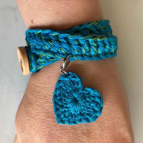 Cotton wrap bracelet with gift pocket heart and clip on heart charm 