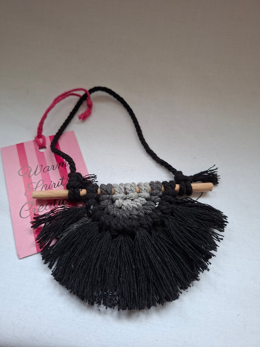 Macrame mini wall hanging