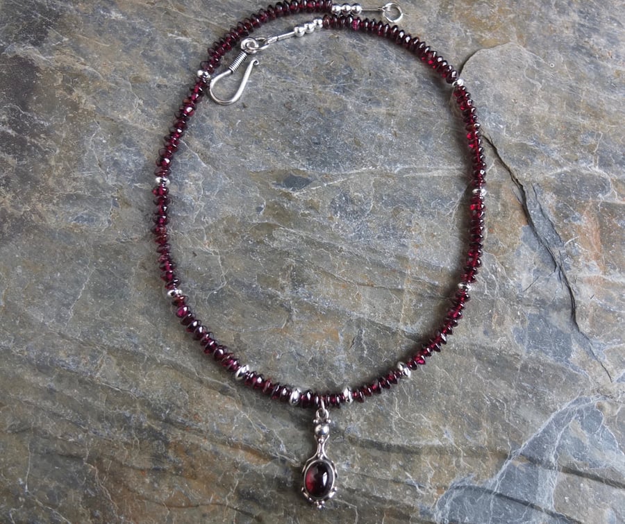 Garnet and silver necklace, garnet pendant, Indian garnet pendant