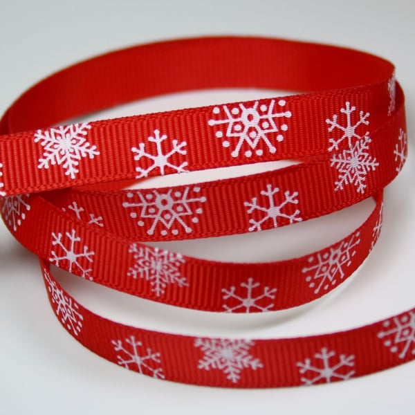 3 meters of 9 mm Grosgrain Red Ribbon with Snowflakes