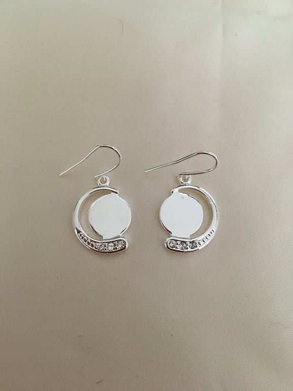 New Moon Earring Settings - E6