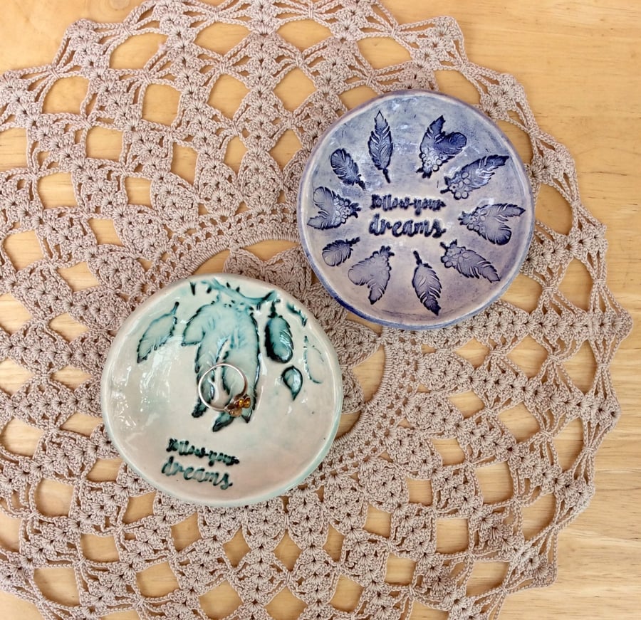 Dream catcher ring holder with feathers, Green or blue trinket dish 