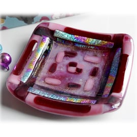 Fused Glass Trinket Dish 9cm Plum Dichroic Bordered 013