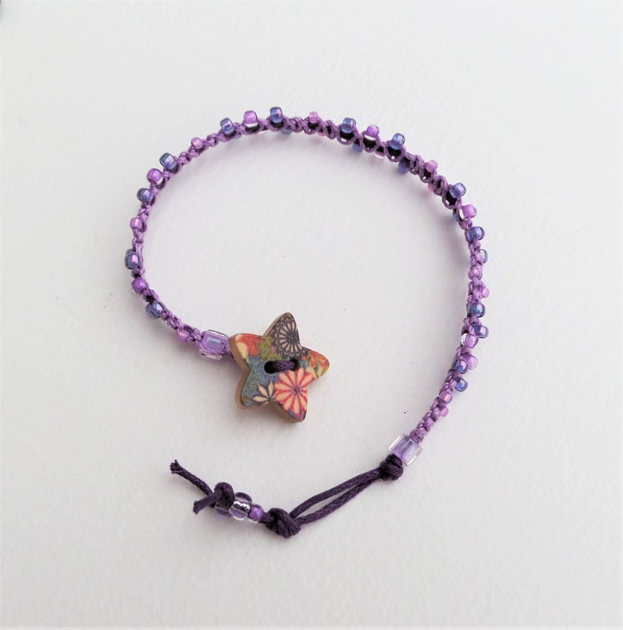 Purple Delicate Bracelet, beaded macramé No Metal Jewellery