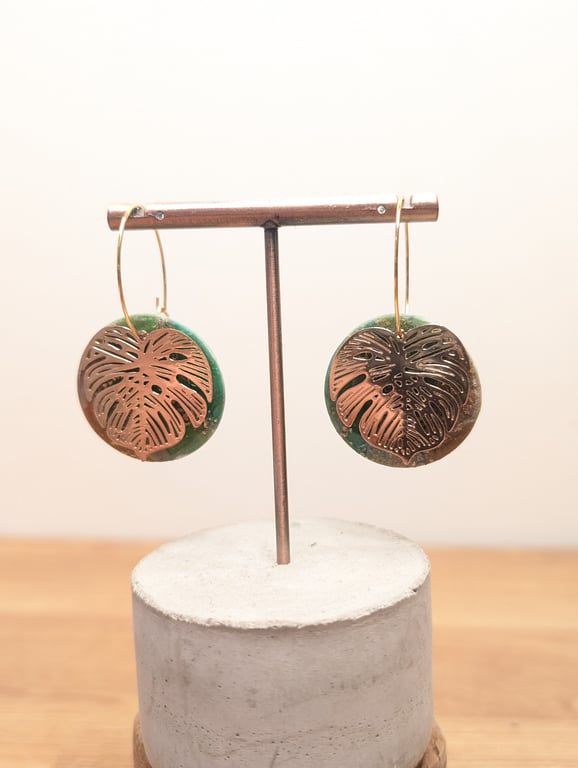 Green earthy agate monstera hoop earrings