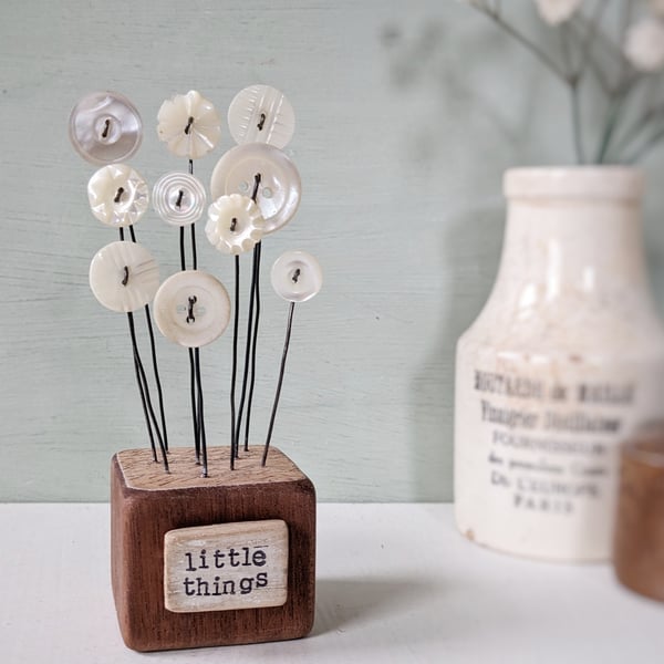 Mother of Pearl Buttons in a Wood Block 'little things'