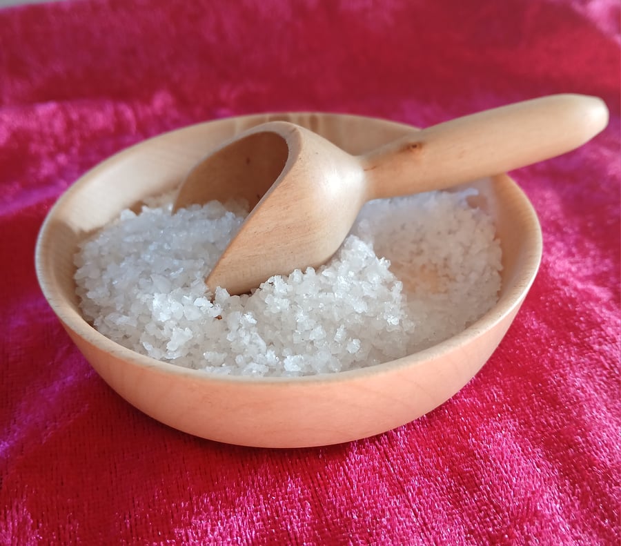 Salt Scoop and bowl, hand turned in Birch wood.