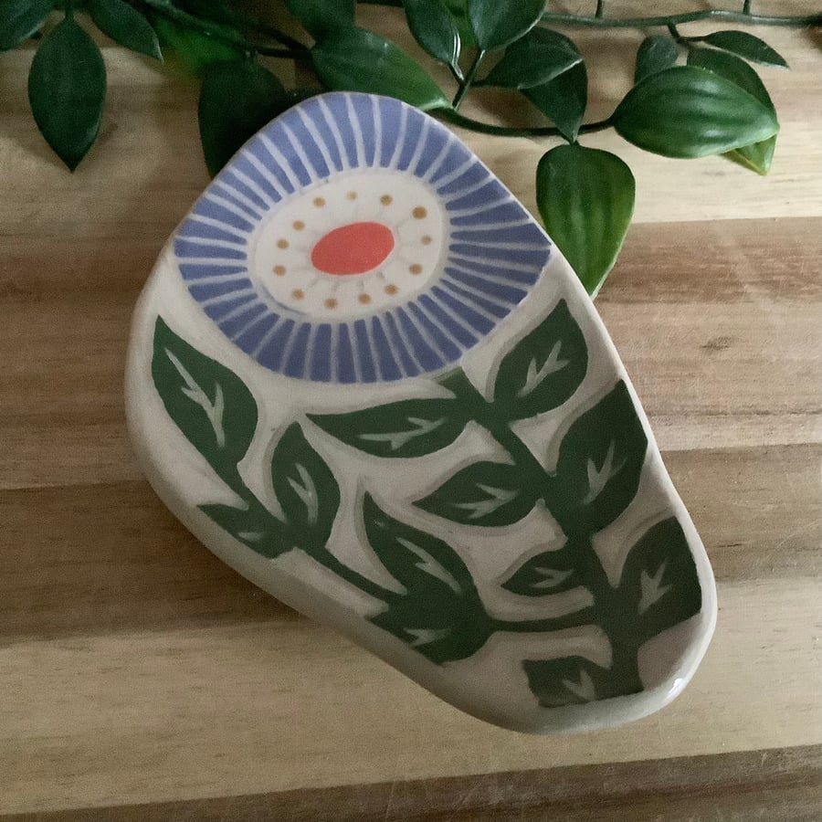 Handmade stoneware lilac flower and leaf trinket ring jewellery dish home decor