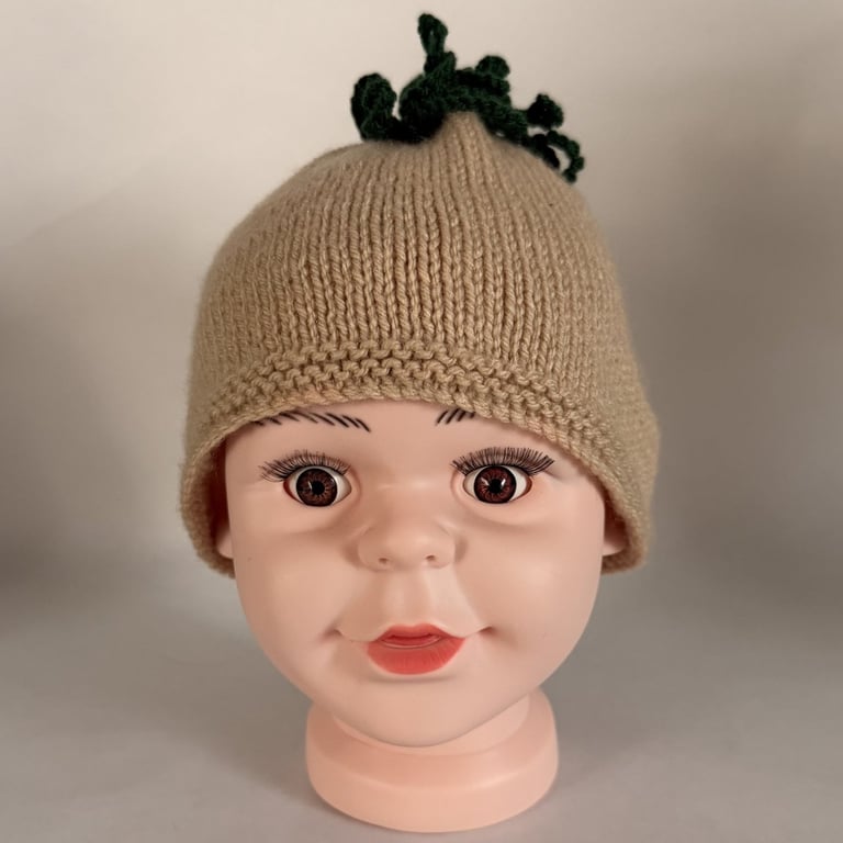 Children's hand knitted mohawk hat