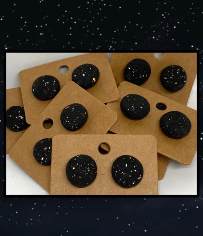 Outlet Night sky medium studs