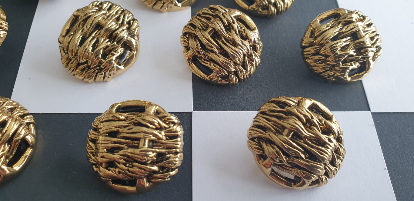 1" 25mm 40L WEAVE effect Knot Antique Gold Button Light Weight...