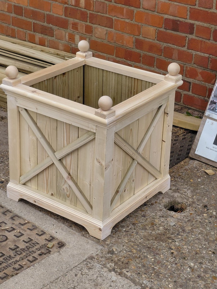 Chapel  wooden planter 60cm 